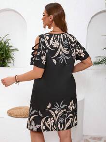 SHEIN VCAY Vestido holgado de verano casual con estampado botánico, hombros descubiertos y cuello con abertura para talla grande