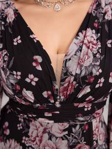 SUPGIR Plus Size Digital Floral Print V-Neck Lantern Sleeve Waist Pleated Elegant Dress