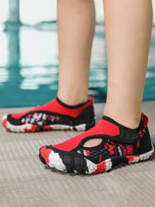 1 paire de sandales décontractées légères et confortables pour garçons, à la mode, pour l'extérieur. Convient pour la plage, la natation, les flaques, le printemps/l'été - Rouge - Voir 2