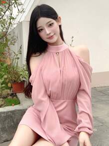 DAZY 女士纯色露肩立领紧身长袖夏装秋装