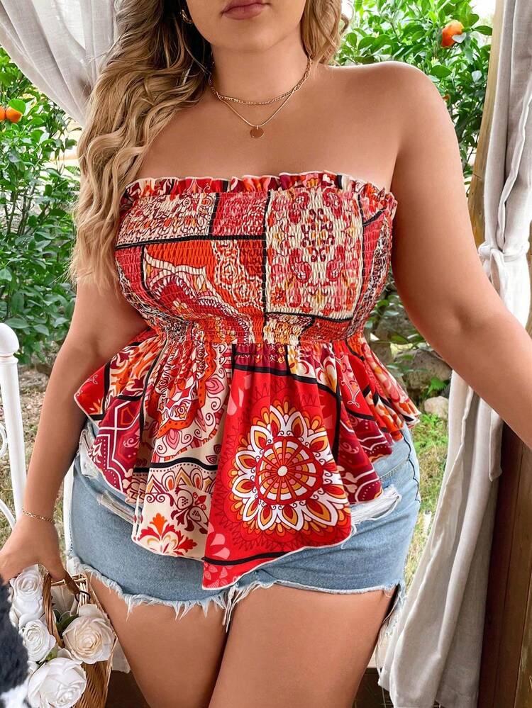 Plus Size Women's Floral Printed Ruffle Hem Bandeau Top With Smocked Bodice