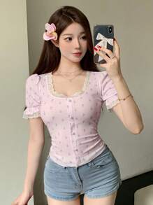 Dazy Designer Ladies Slim-Fit T-Shirt With Patchwork Lace Floral Going Out Tops Summer Cute Tops - Multicolor - View 2