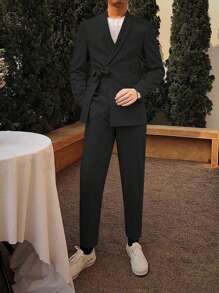 Manfinity Mode Men Solid Knot Front Blazer & Suit Trousers - Black - View 1