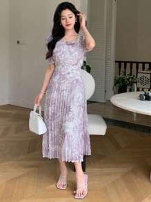 DAZY Square Neck Ink Flower Print Bubble Sleeve Pleated Waist Dress - Purple - View 5