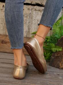 2025 Autumn Women Flat Bottom Loafers New Style Penny Shoes Women Low-Cut Driving Shoes Flat Bottom Mom Shoes Large Size Suede Leather Casual Shoes - Gold - View 8
