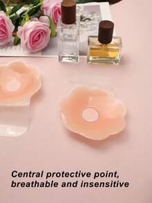 Plus Size Silicone Breast Petals For Wedding Dress Anti-Slip Push Up Sticky Nipple Cover With Floral Shape
