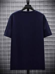 Manfinity Homme Camiseta holgada para hombres con hombros caídos y estampado alfanumérico para el verano