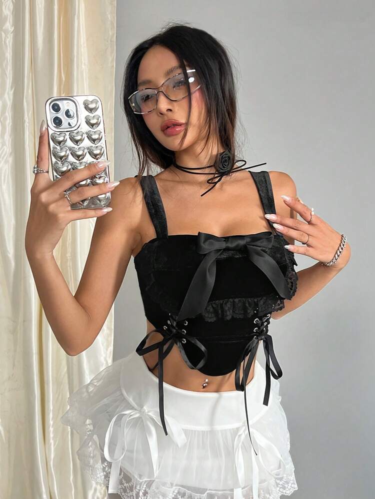 Solid Color Lace Splicing Feels Like Cross Strap Cropped Camisole Top For Summer