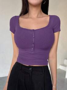 DAZY Damen Kurzarm Casual T-Shirt mit halber Knopfleiste und Sweetheart-Ausschnitt für den Sommer