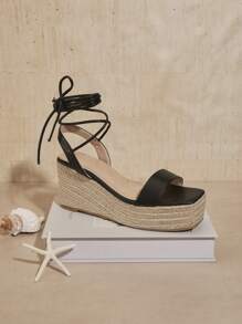 Women Summer Solid Color Open Toe Buckled Strap Casual Flat Sandals With Thick Soles, Perfect For Home, Outdoor And Vacation