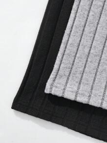 SHEIN Vintaside Kids 十幾歲女孩兩件黑色和灰綠色直筒寬鬆褲，柔軟舒適