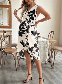 SHEIN Stylish Black And White Printed Sleeveless Maternity Dress