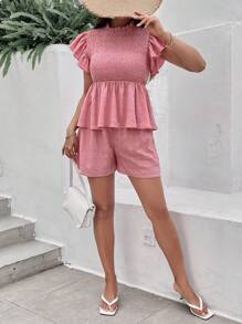 SHEIN Essnce Conjunto casual de dos piezas para mujer con blusa plisada de tejido liso color rosa loto y shorts sueltos de tejido liso - Rosa vieja - Ver 5