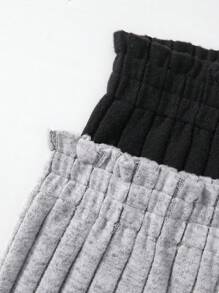 SHEIN Vintaside Kids 十幾歲女孩兩件黑色和灰綠色直筒寬鬆褲，柔軟舒適