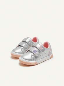 Cozy Pixies Fashionable Silver Cute Heart-shaped Color Block Comfortable Flat Sneakers For Babies - Multicolor - View 3