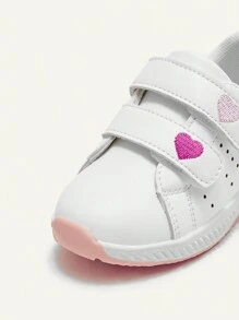 Cozy Pixies Fashionable Heart Element Colorblock Comfortable Breathable Baby Sports Shoes
