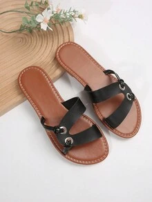 Women Simple Hollow Out Round Toe Plus Size Flat Sandals, Outdoor Vacation Black Beach Shoes - Black - View 5