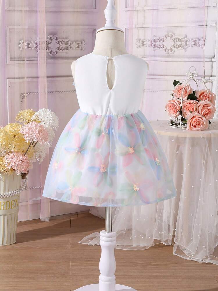Baby Girl Mesh Sleeveless Dress With Floral Netting For Spring And Summer Daily Wear