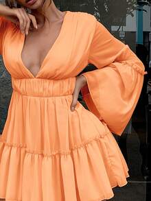Missord Vestido Curto Feminino de Verão com Decote V Profundo e Manga Sino em Cor Única - Laranja - Visão 4