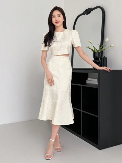 DAZY 2pcs/Set Business Casual Style Bubble Sleeve Top And Fishtail Hem Skirt For Women,Ruffle