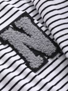DAZY 女性毛巾繡字裝飾條紋寬鬆家居服套裝，包括上衣和短褲 - 黑與白 - 查看 9