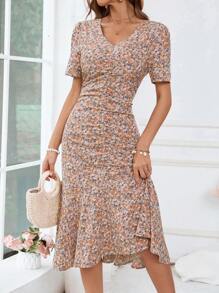 SHEIN VCAY 女士夏季 V 领荷叶边花卉印花连衣裙