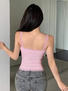 DAZY 女士夏季蕾丝修身细肩带吊带背心，单排扣纽扣外出上衣 - 淺粉色 - 查看 2