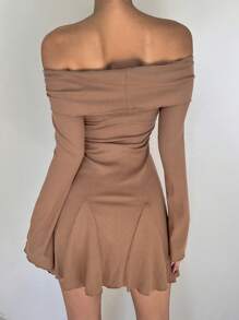 DAZY 女士露肩纯色长袖A字连衣裙，荷叶边，迷你连衣裙，秋季连衣裙，长袖连衣裙，露肩上衣 - 棕色 - 查看 5