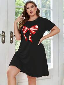 SHEIN Essnce Plus Size Nữ Mùa Hè Thắt Nơ In Hình Cổ Tròn Tay Ngắn Áo Phông Thường Ngày - màu đen - Xem 3