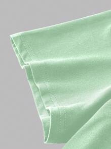 Flirla Plus Size Nữ Mùa Hè Rời Áo Thun Cổ Có Đàn Guitar Và In Chữ, Cổ Tròn Và Thiết Kế Rớt Vai - Màu xanh Bạc hà - Xem 3