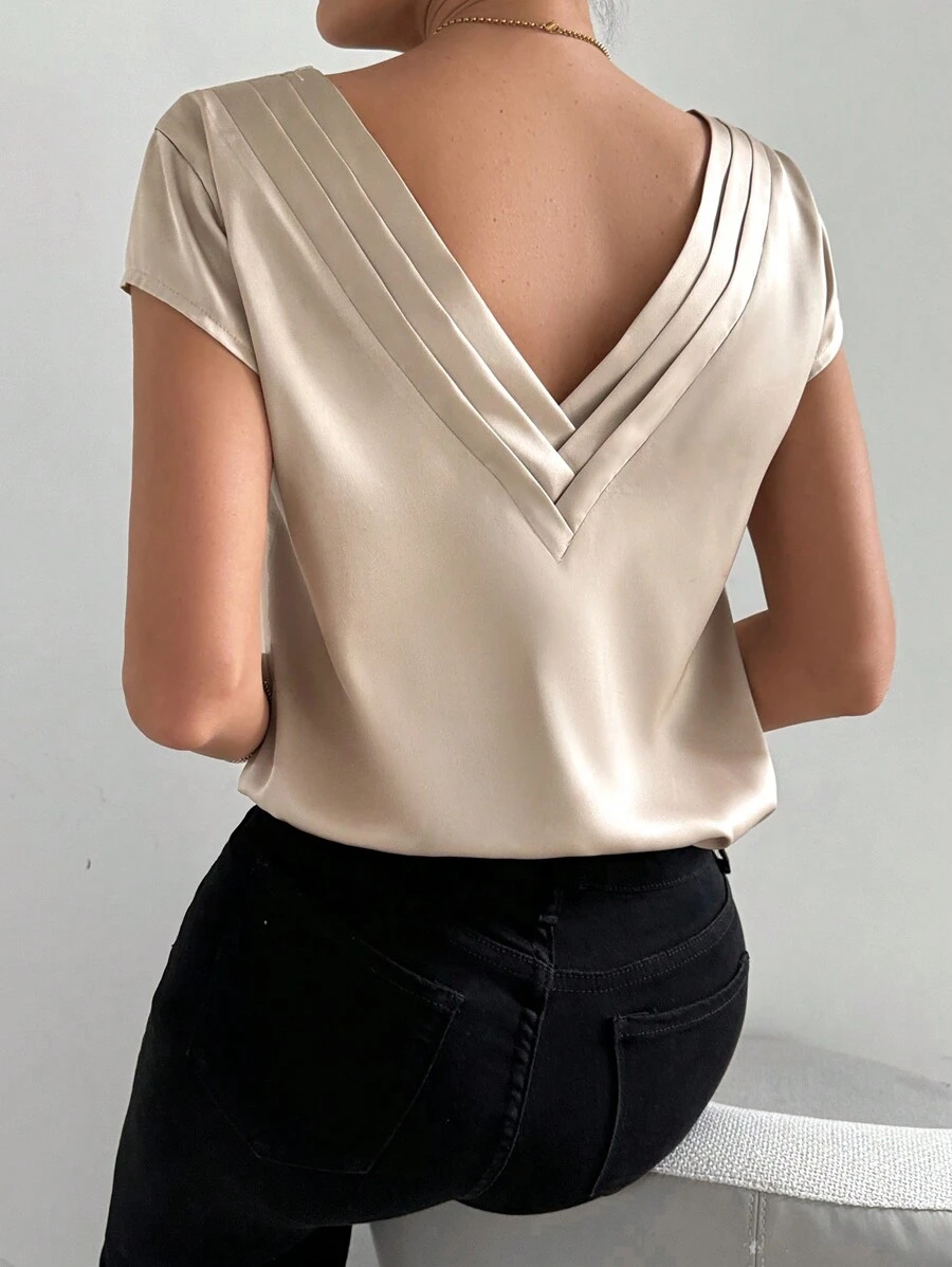 EMERY ROSE 優雅簡約的緞面女襯衫