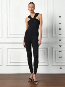 MISSGUIDED Ganzkörperanzug Mit Kapuze Und Twist-front