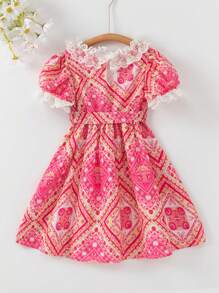 SHEIN Vestido De Verano Con Estampado Floral Lindo Para Niñas Con Borde Floral Y Mangas Abullonadas