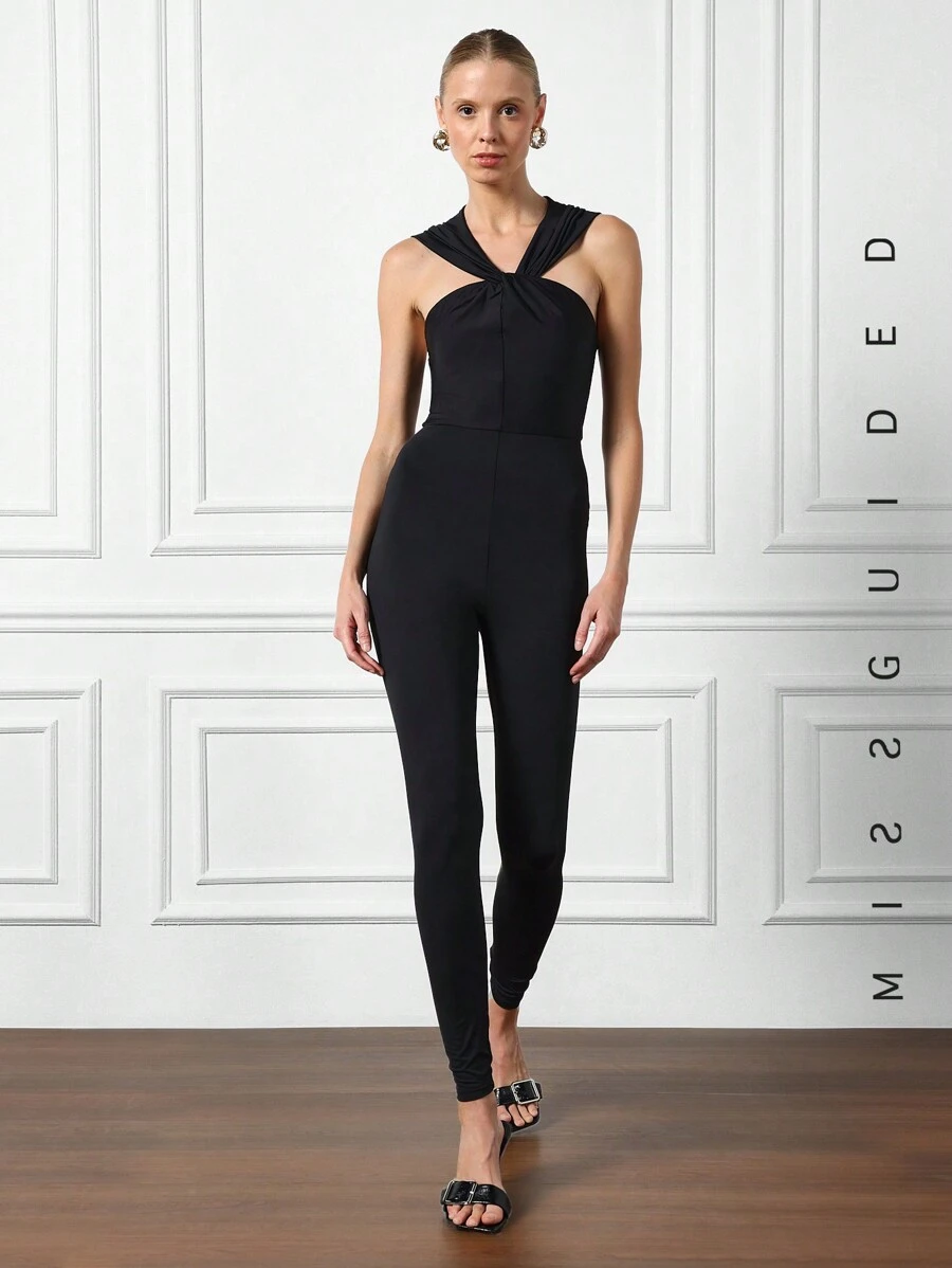 MISSGUIDED Ganzkörperanzug Mit Kapuze Und Twist-front