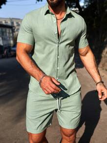 Manfinity Homme Bộ đồ đi chơi áo sơ mi ngắn tay màu trơn và quần short trơn cho nam - màu xanh lá - Xem 4
