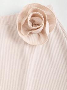 SHEIN Unity Áo crop top hoa 3D màu trơn và váy xẻ cao Bộ hai món trang nhã cho mùa hè - Màu be - Xem 6