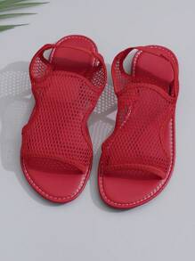 Women Summer White Flat Sandals Mesh Hollow Out Slip-On Fashionable Slouchy Shoes With Elastic Strap
