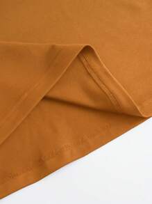 Calvaya Áo thun tay ngắn cổ tròn in hình cỡ lớn có khẩu hiệu và chữ cái tiếng Anh - Lạc đà - Xem 4