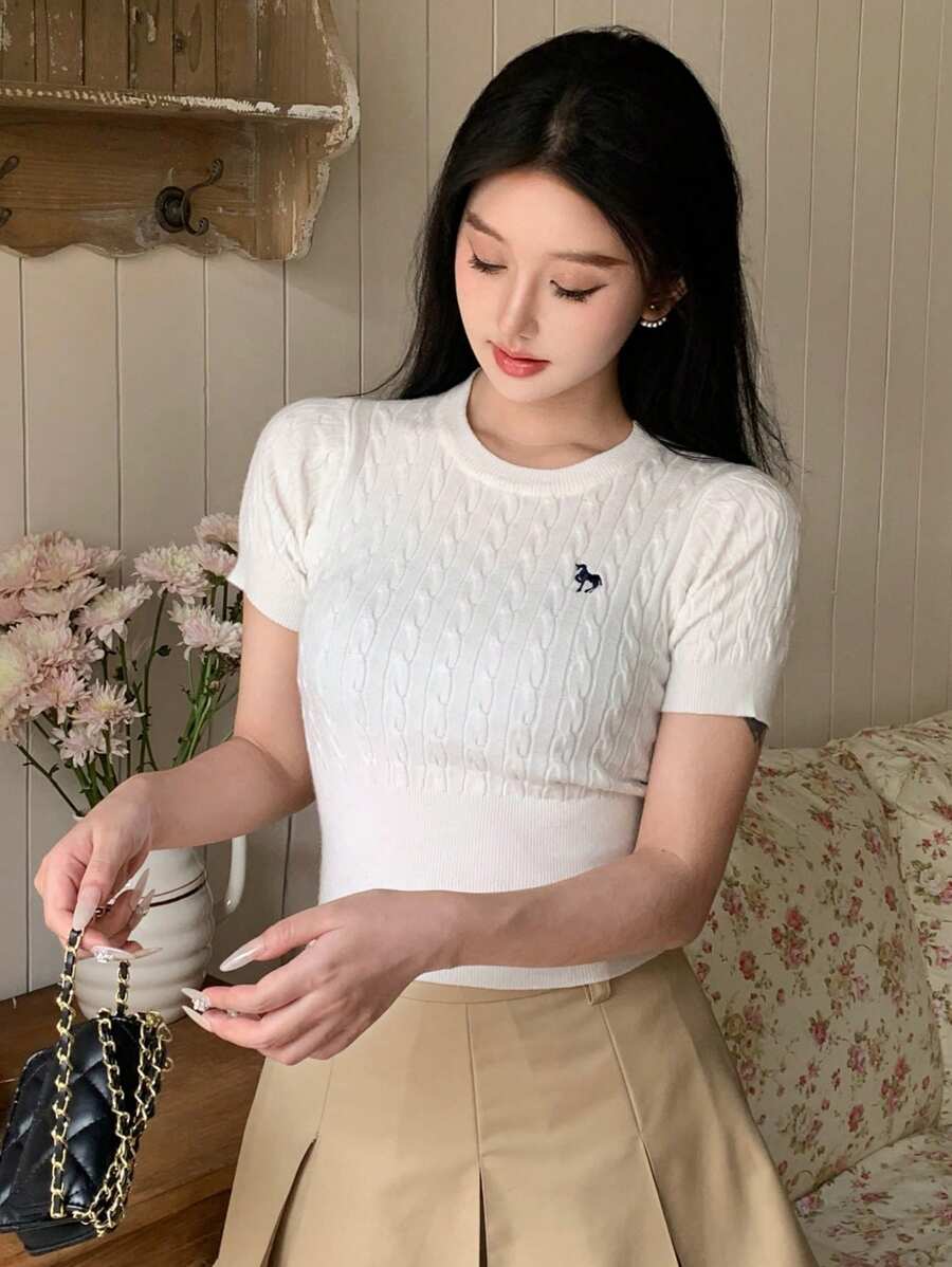 DAZY 女士圓領針織毛衣,帶有小馬圖案 - 白色 - 查看 1