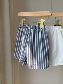 SHEIN 3 Stücke/set Junge Jungen Lässig Sportlicher Streetstyle Süße Ferien Weiße Bequeme Shorts, Gestreifte Shorts Und Schwarze Shorts, Geeignet Für Den Täglichen Gebrauch, Schulen, Reisen, Sport Im Frühling Und Sommer