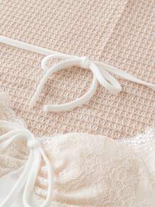 Soleia Lace Spliced Slim Fit Tie Front T-Shirt With Sweetheart Neckline - White - View 3