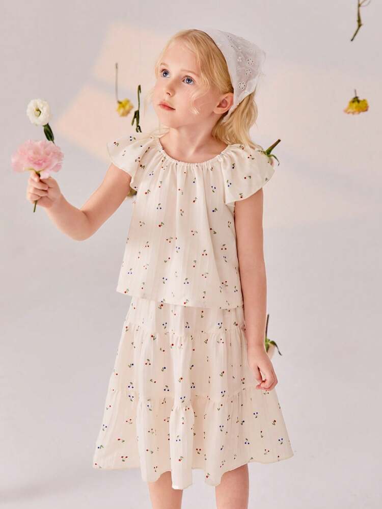 Young Girls' Summer Fresh And Sweet Cherry Printed Casual Outfit