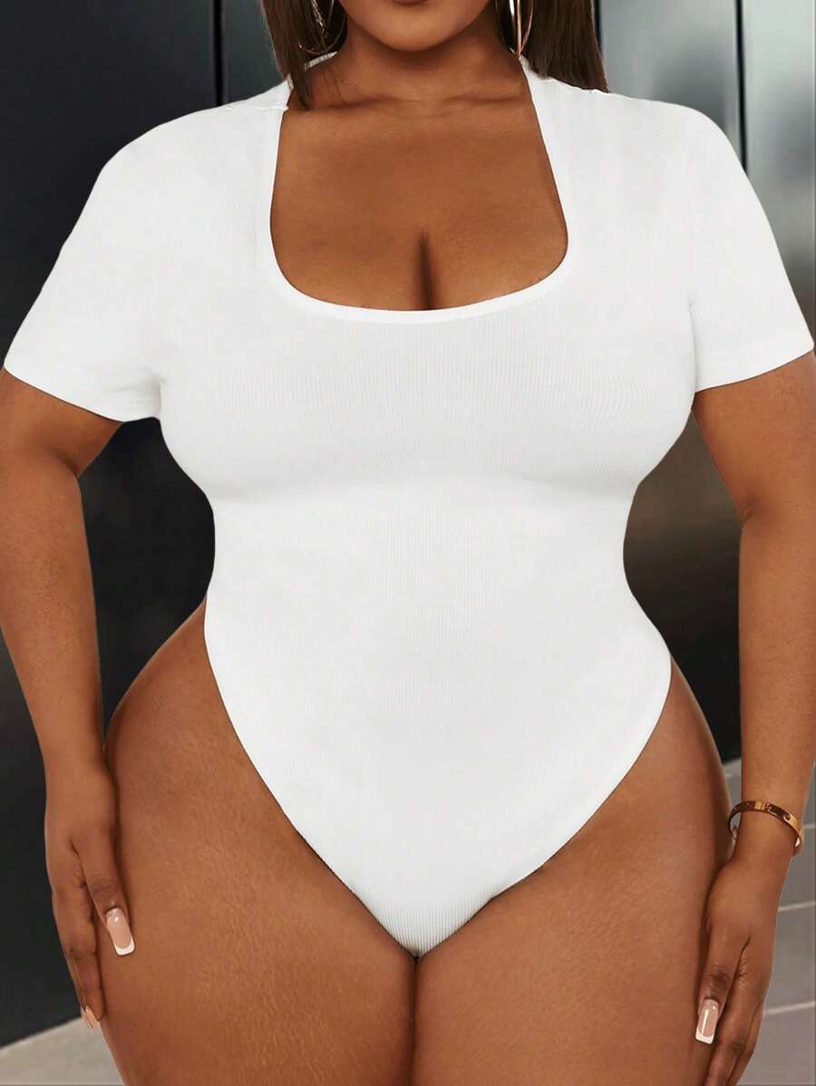 Slaydiva Plus Size Women Short Sleeve Bodysuit In Solid Color Tight-Fitting With Low Neckline And Ribbed Fabric For Daily Leisure Wear, For Summer