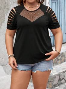 SHEIN LUNE 網眼透視肩空心燕麥袖大尺碼T恤上衣 - 黑色 - 查看 1