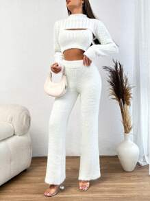 EURMUSE Solid Crop Sweater & Knit Top & Knit Pants - White - View 3