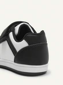 Cozy Pixies Spring/Summer Fashionable Breathable Color-Blocked Comfortable Flat Baby Sneakers For Casual Occasions
