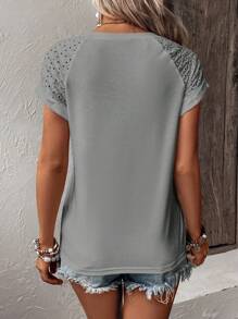 Chiquease Contrast Eyelet Embroidery Raglan Sleeve Tee - Grey - View 2