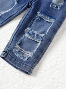 Fashionable 2pcs Baby Girl Off-Shoulder Top And Distressed Jeans Set - Red - View 5