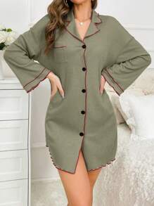 女士撞色滚边家居休闲连衣裙，前开襟纽扣设计，舒适保暖，适合秋冬季节，宽松睡裙