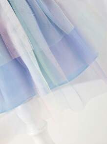 时尚女婴精致可爱多层彩虹网纱吊带摆裙